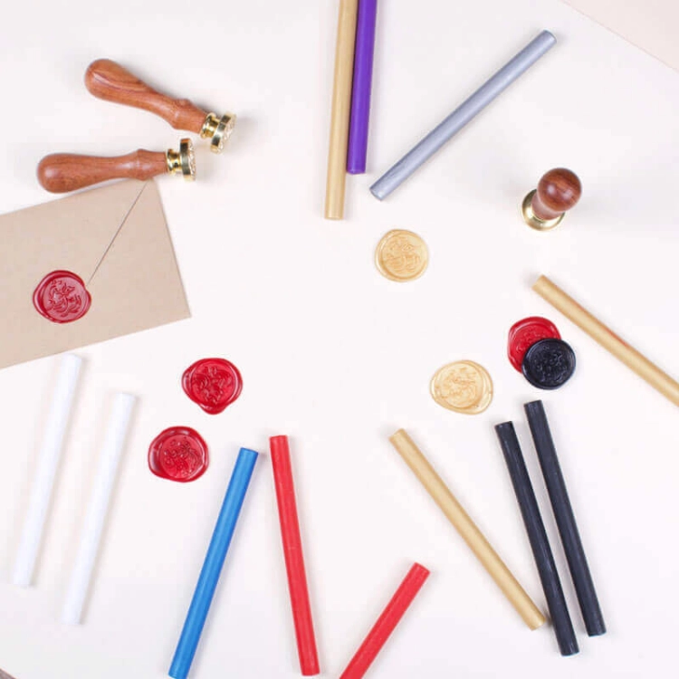 Picture of 3 Pieces Glue Gun Wax