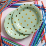 Picture of Green With Gold Dotted Paper Plate