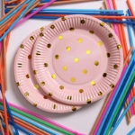 صورة Pink And Gold Dotted Paper Plate
