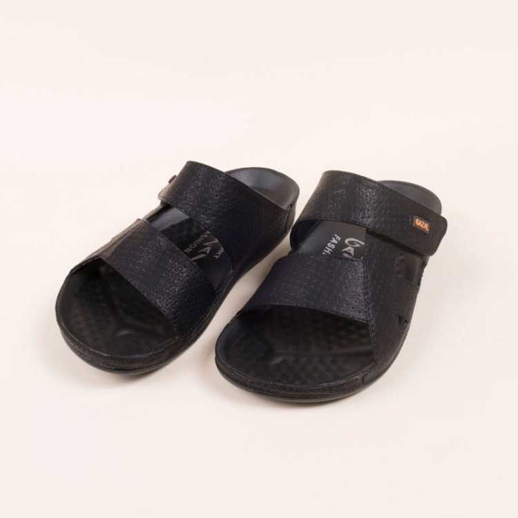 Picture of Black Slippers Gazal Model B06 For Youth