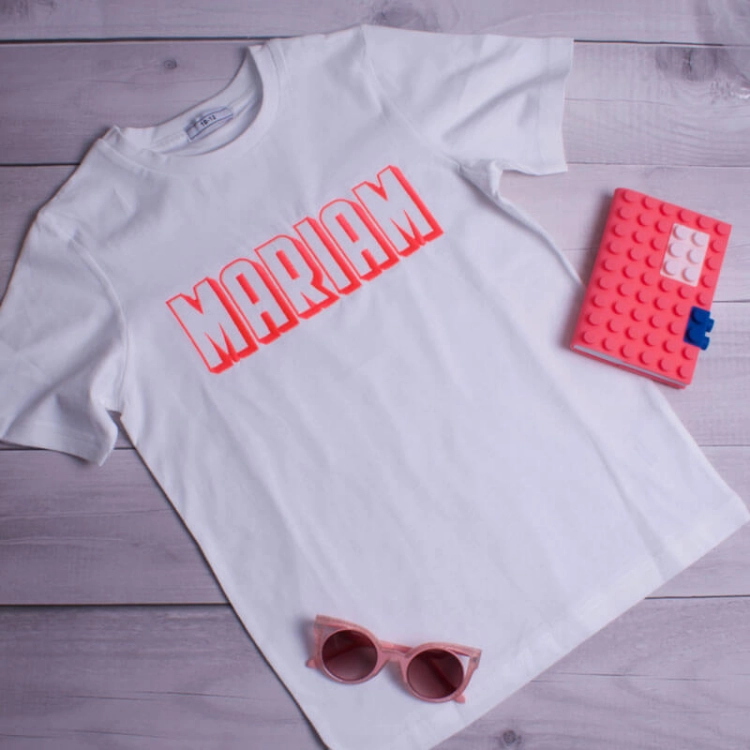 Picture of Embroidered T-shirt With Fluo Pink 2