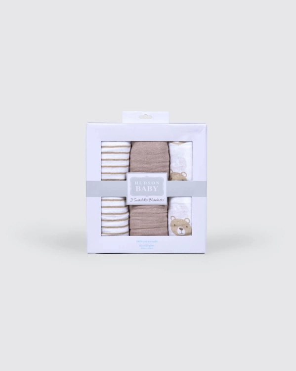 Picture of Three Pieces Engraved Cradle Cover M00624 Newborn