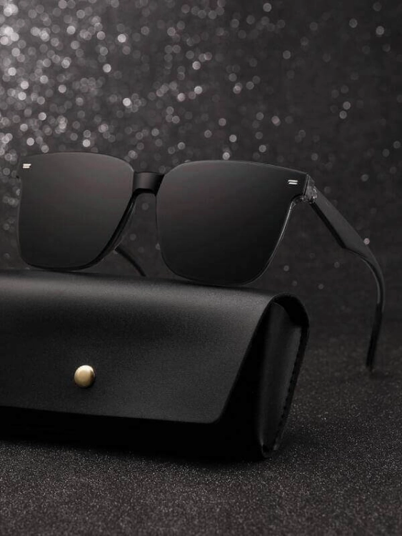 Picture for category Accessories And Footwear