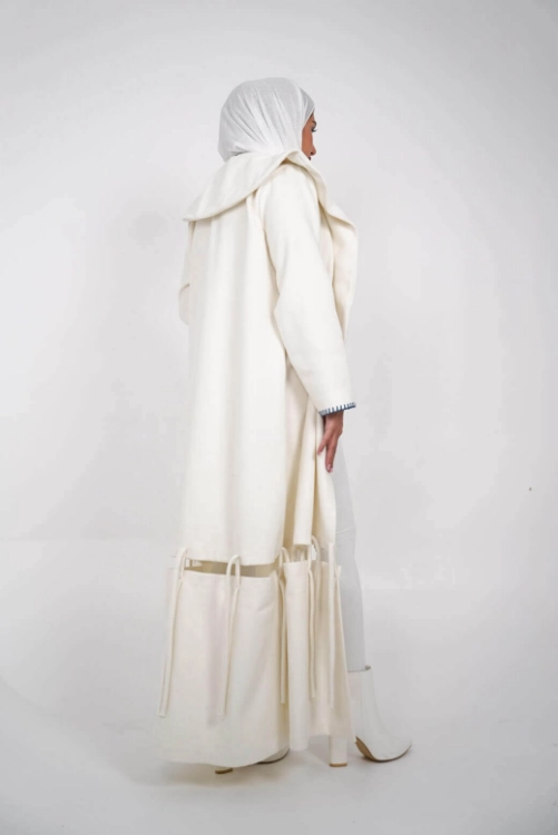 Picture of 7464 Off White Furwa For Women FW1-23